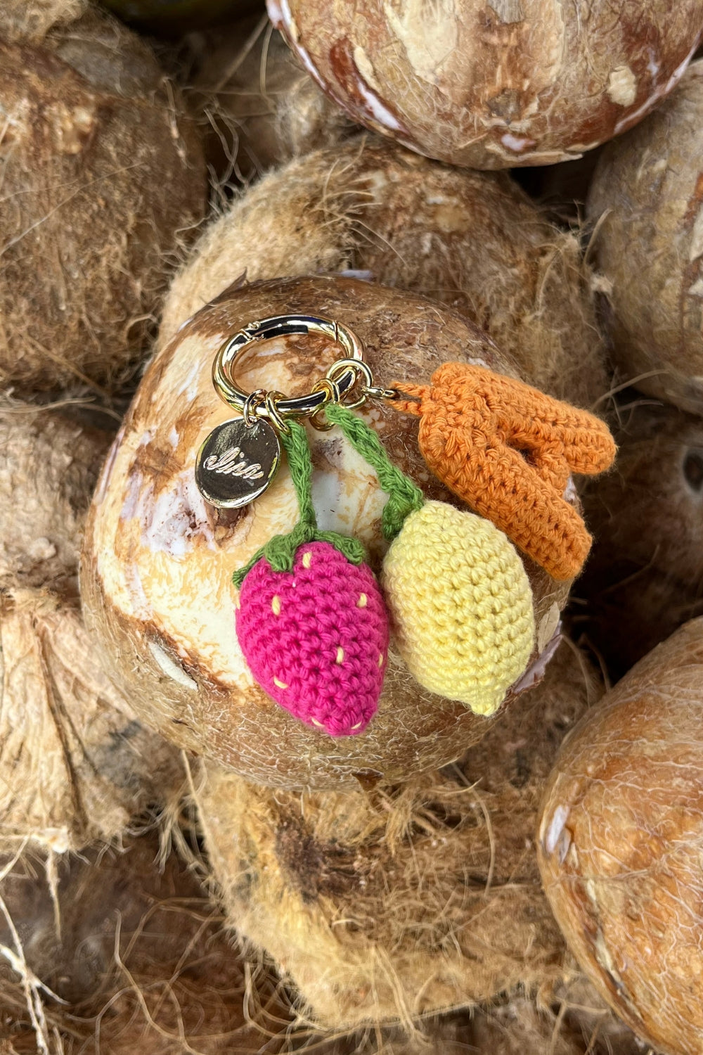 Elisa Charms - 2 frutas + 1 letra