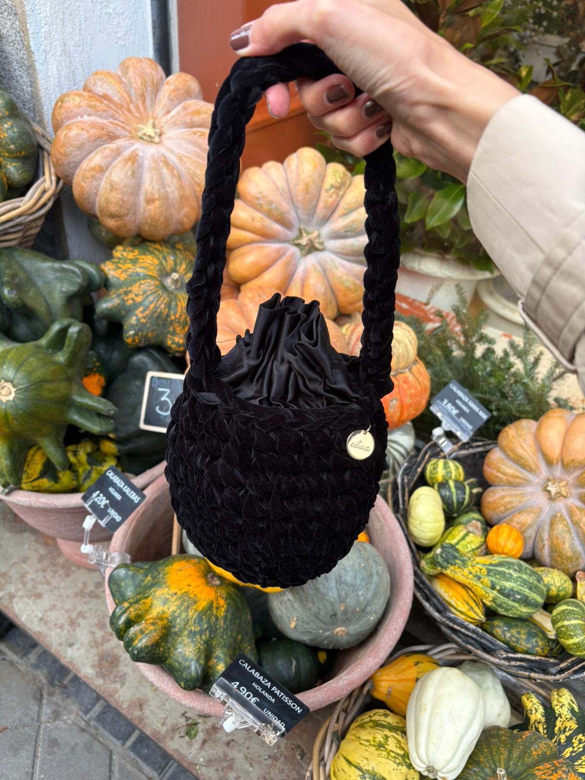 Victoria Velvet - Negro